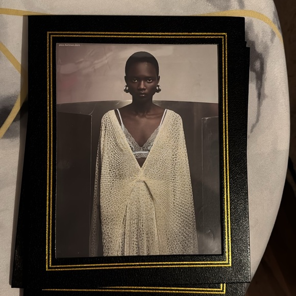 Black 🖤gold 💛picture frame. Diploma insert frame - Picture 9 of 14